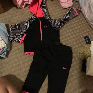 Nike sweatsuit